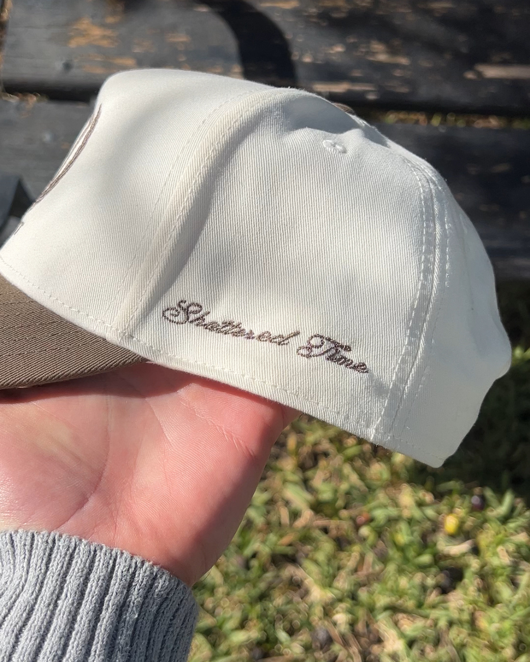 URFINEST CREST WALNUT CAP