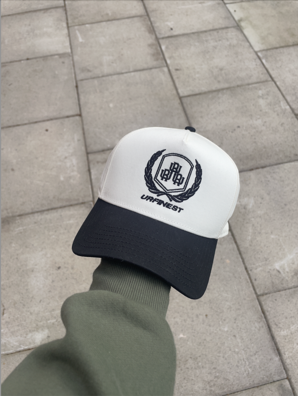URFINEST CREST BLACK CAP