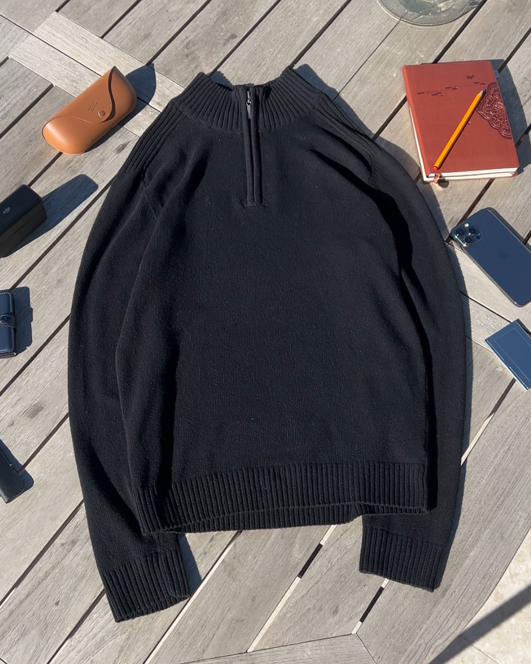 BLACK KNIT QUARTER ZIP SWEATER