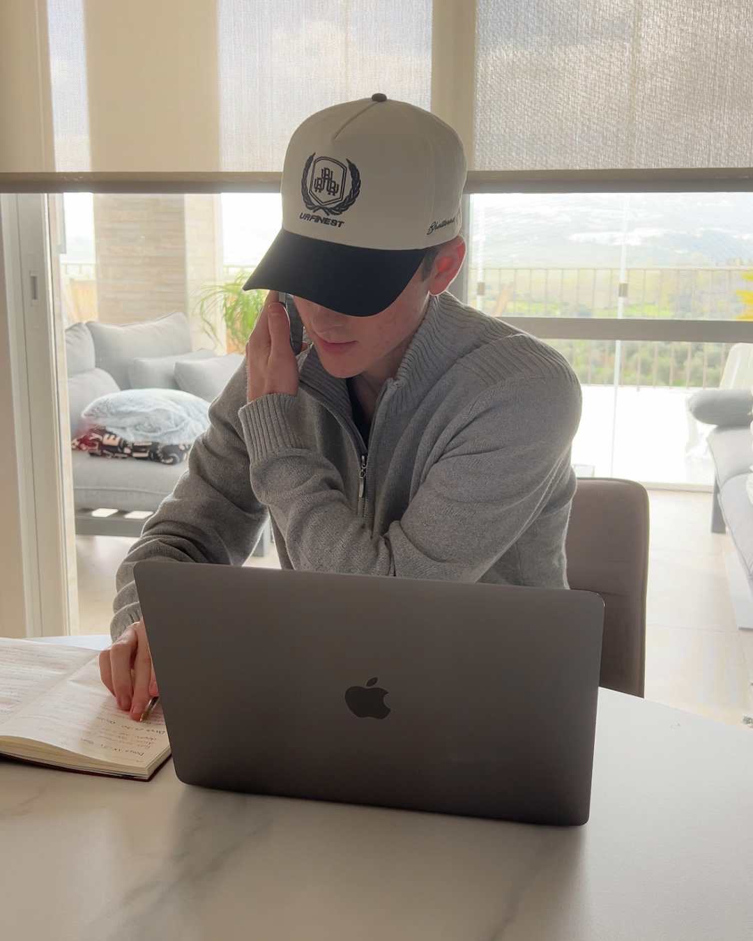 HEATHER GREY KNIT QUARTER ZIP SWEATER