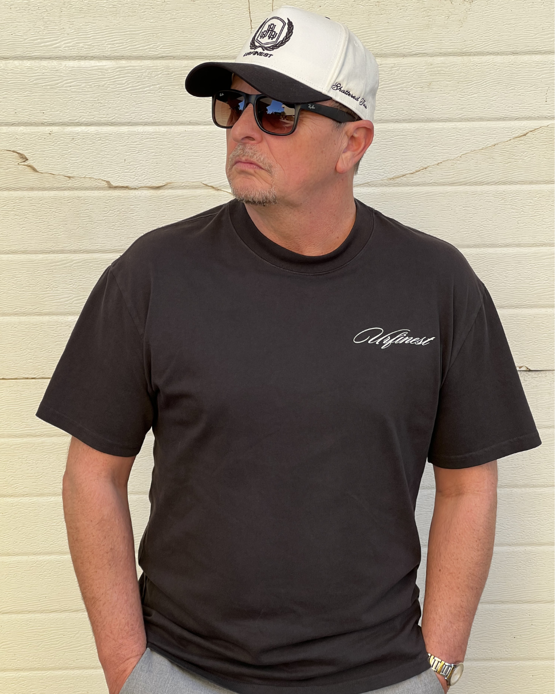 URFINEST BLACK T-SHIRT