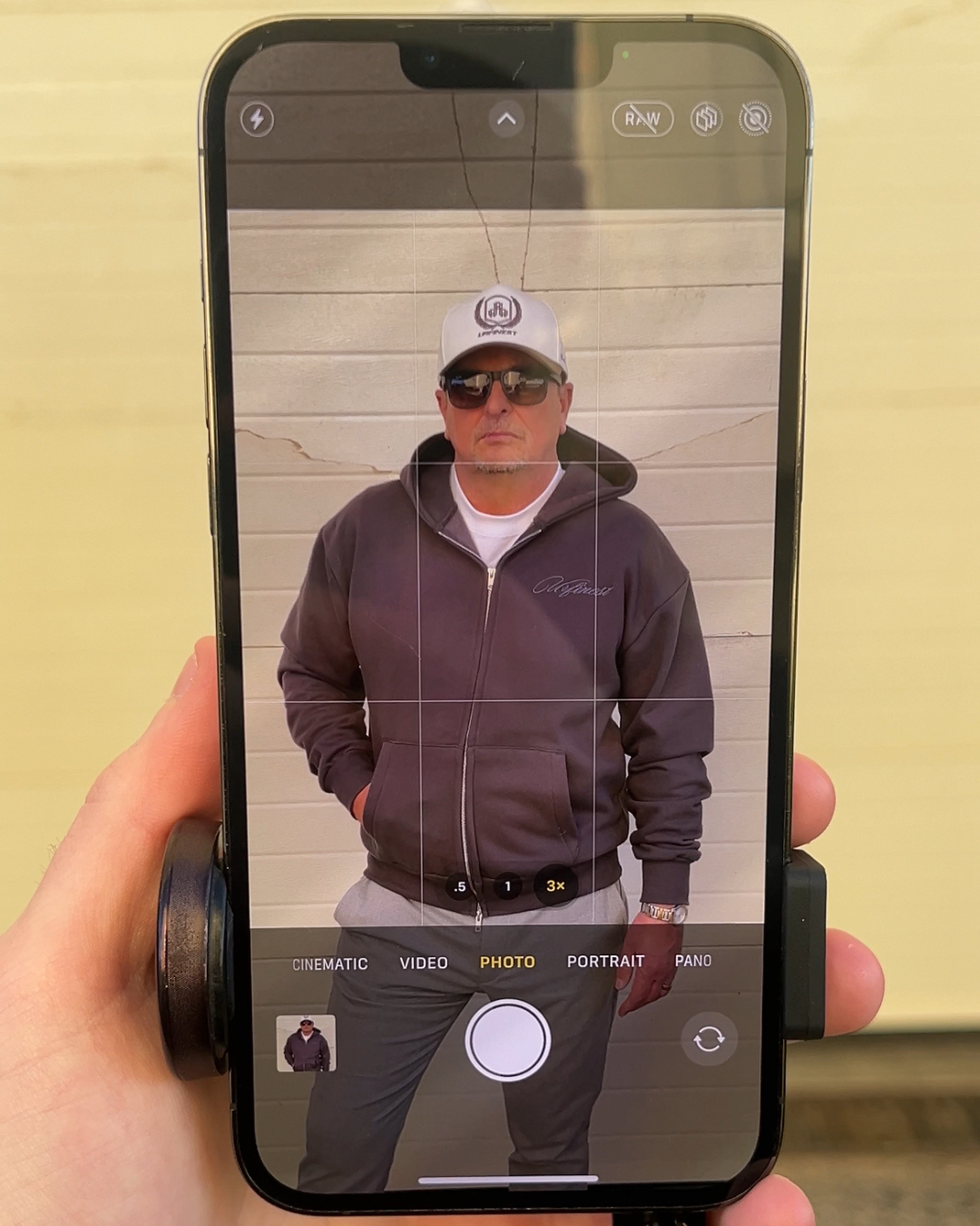 URFINEST CHARCOAL ZIP-UP